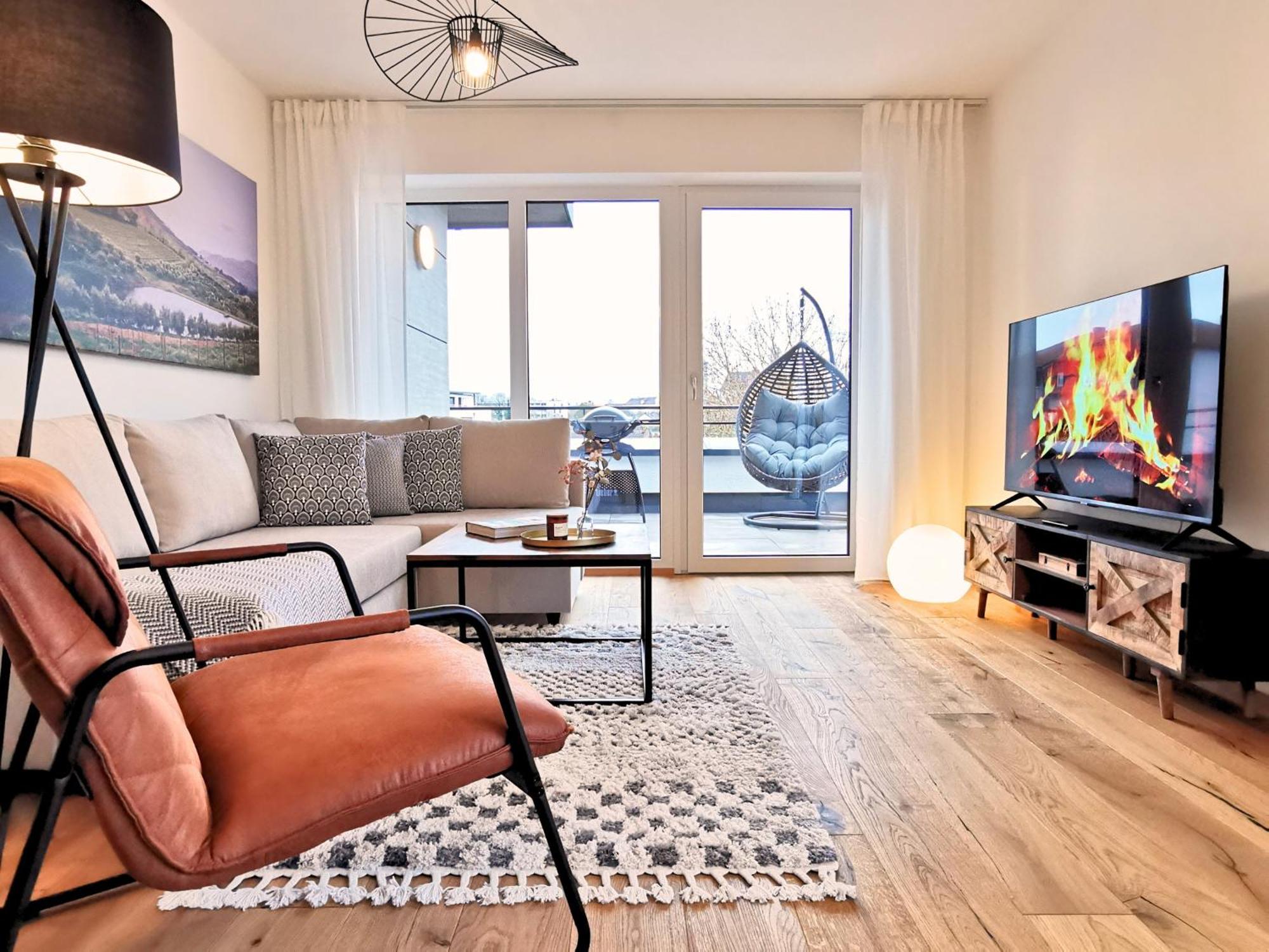 Ferienwohnung Fynbos Penthouse Deluxe, Balkon, Parkplatz Straubing Exterior foto